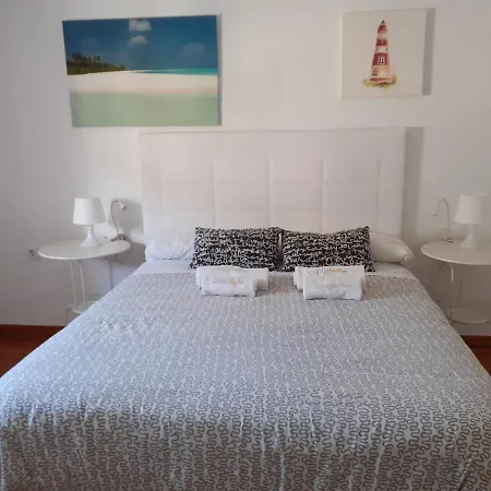Apartamento Trafalgar - En El Centro Cerca De La Playa *